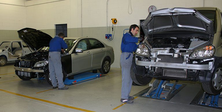 Carrozzeria Multimarca ad Albenga